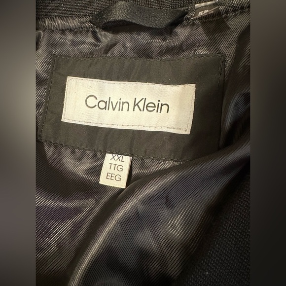 *EUC* Calvin Klein Men's Black Quilted Baseball Jacket with Rib Knit-Trim XXL - Picture 2 of 3
